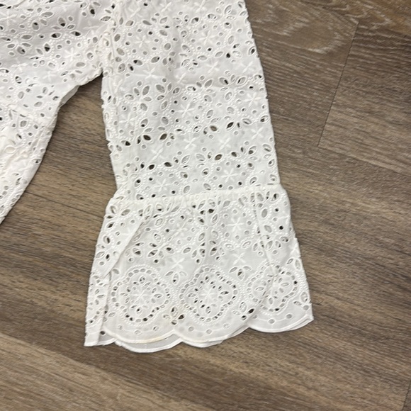 Veronica Beard white eyelet top - Picture 3 of 4